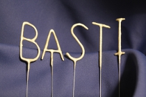 Basti - Name aus Buchstaben-Wunderkerzen